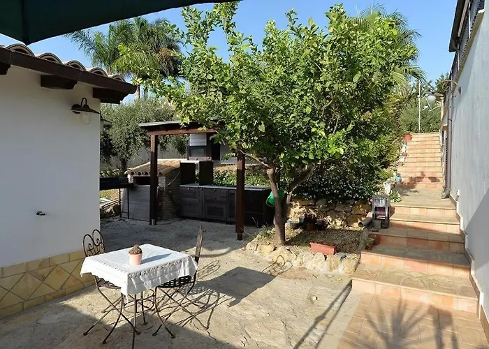 Sunset House San Leone